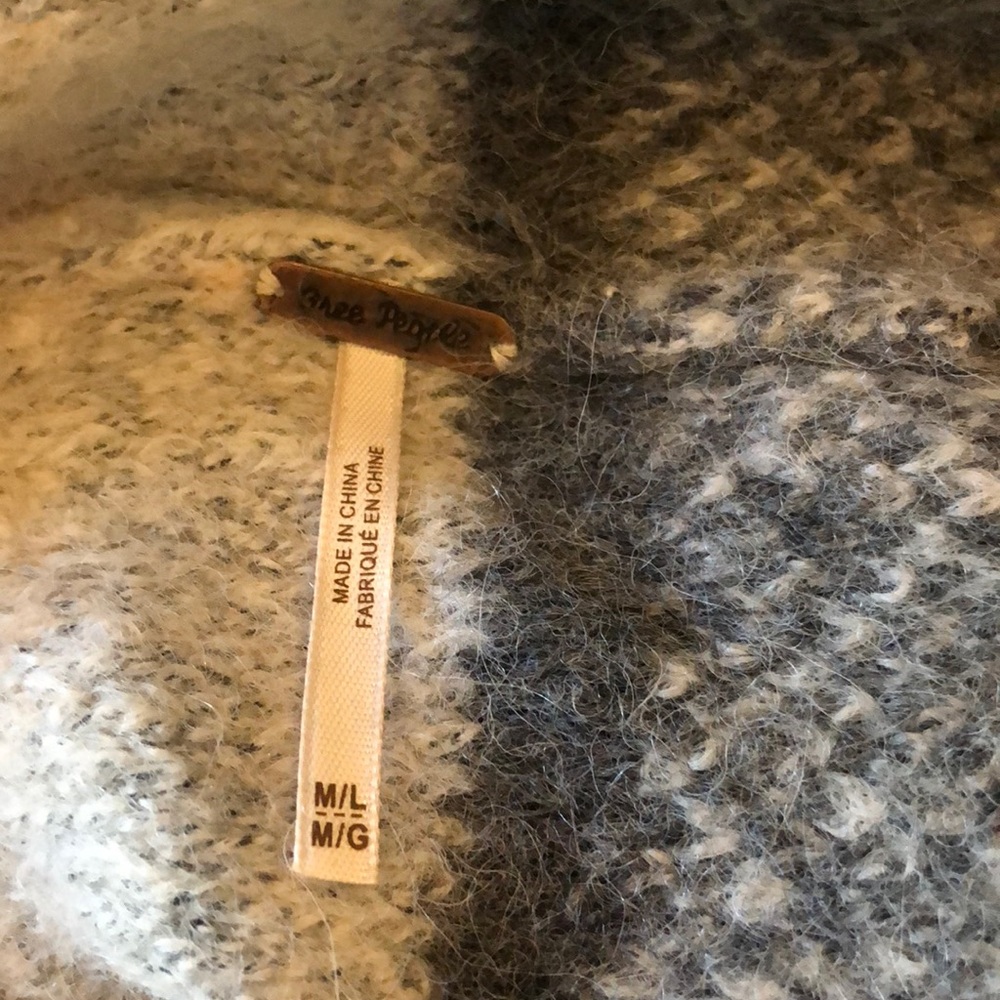 Free People cropped sweater wool